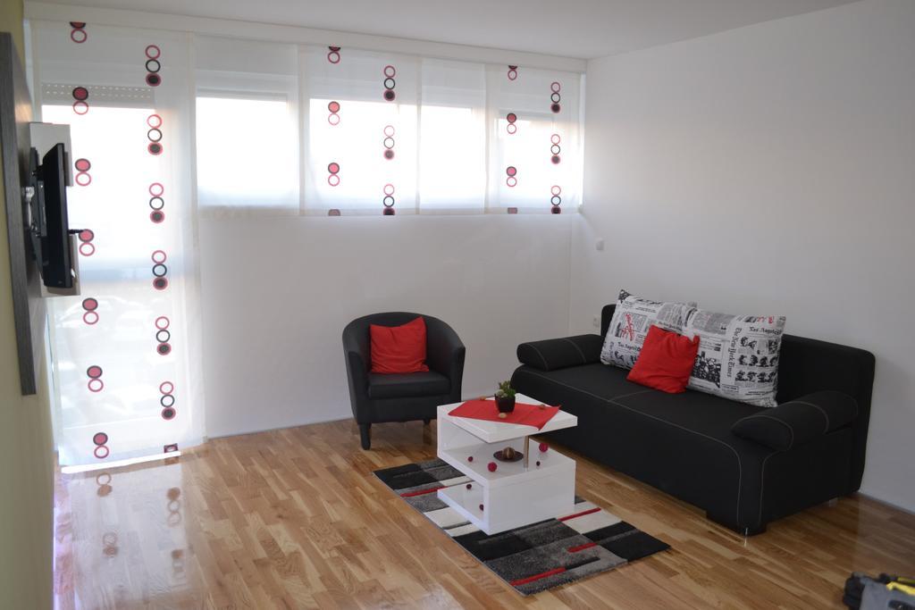 Apartments Zadar 4 You Стая снимка