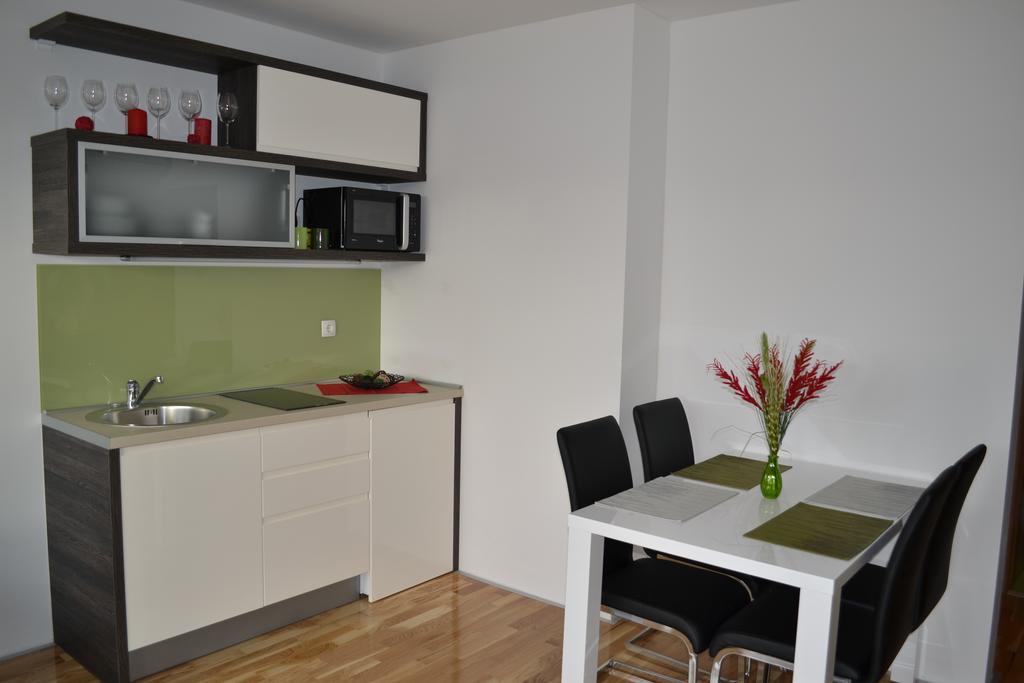Apartments Zadar 4 You Стая снимка